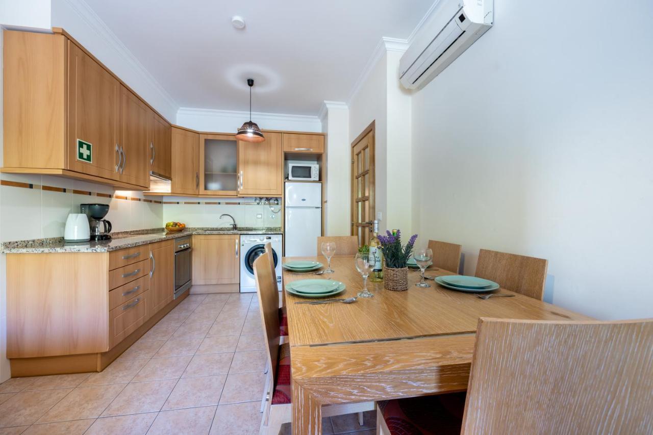 Jacaranda Apartment *