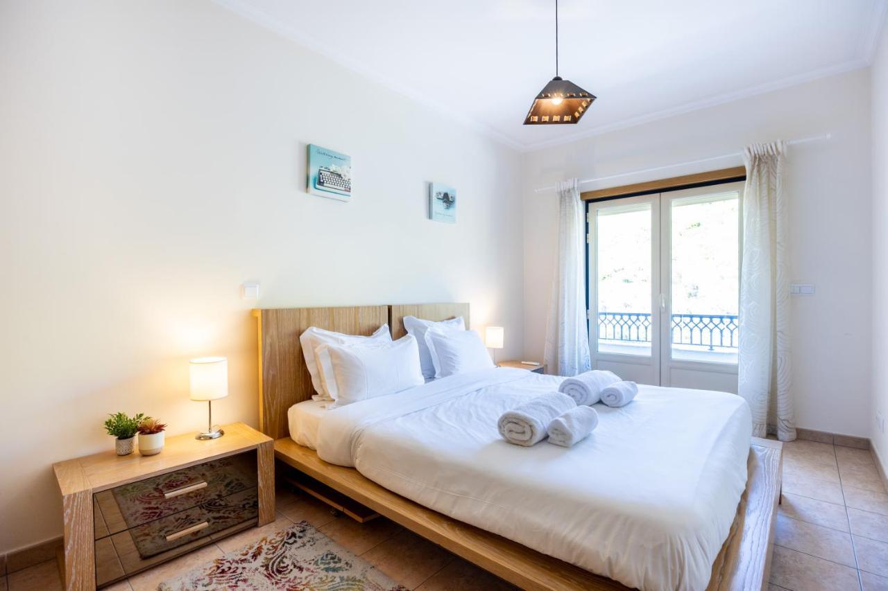 Jacaranda Apartment *